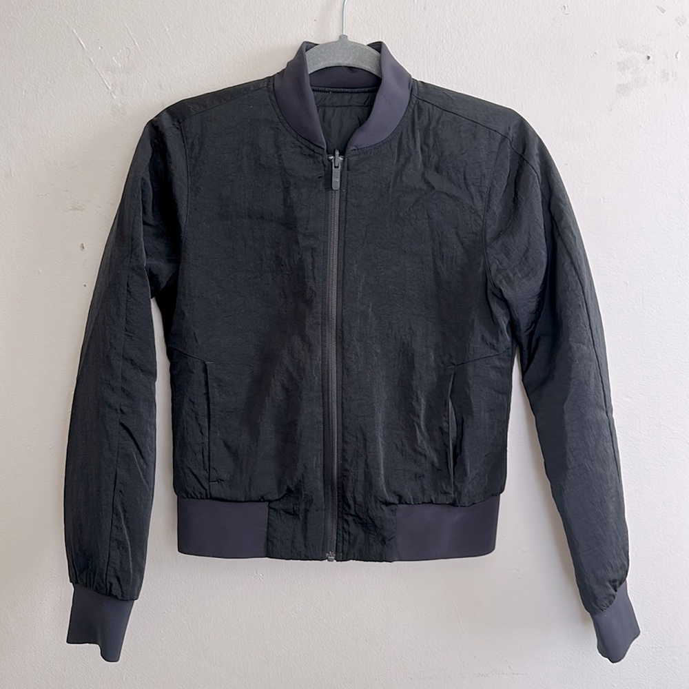 Lululemon reversible bomber